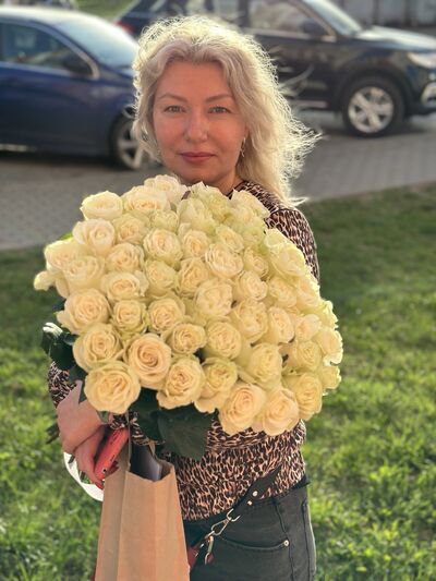  ,   Alla, 40 ,     , c 