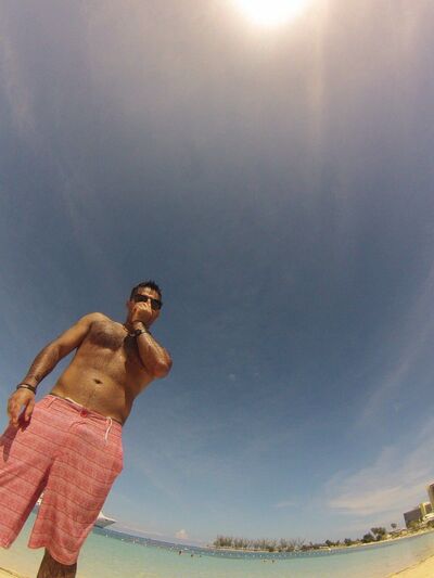  ,   Latino, 34 ,   ,   