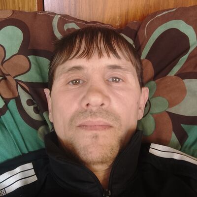  ,   Igor, 39 ,   ,   