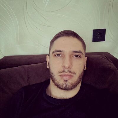  ,   Harut, 27 ,   ,   