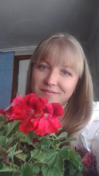  ,   Marina, 26 ,   