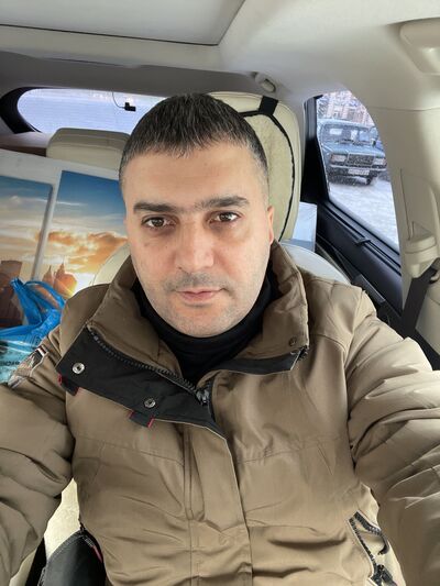  ,   SHAVO, 37 ,     