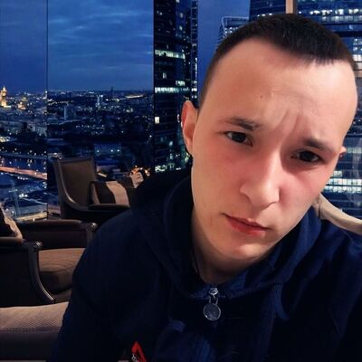  ,   Ruslan, 25 ,  