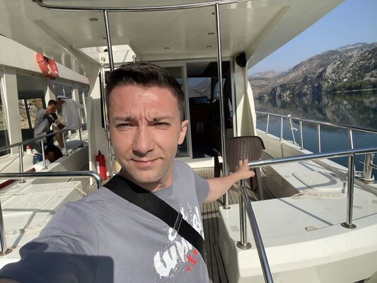  ,   Georgy, 31 ,   ,   , c 