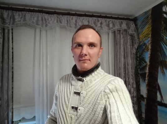  ,   Ruslans, 37 ,   ,   , c 