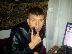  ,   Vadim, 47 ,   