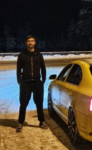  ,   Petr, 40 ,   ,   