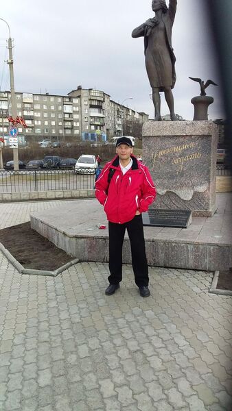  ,   Sergey, 48 ,   ,   