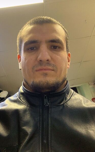  ,   AMIR, 31 ,  