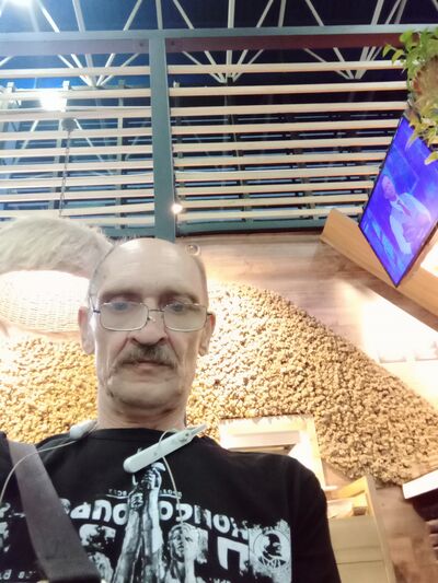  ,   Yury, 62 ,   ,   