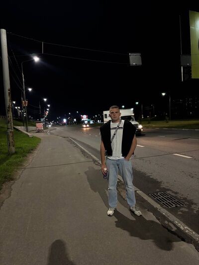  ,   Alex, 19 ,   ,   