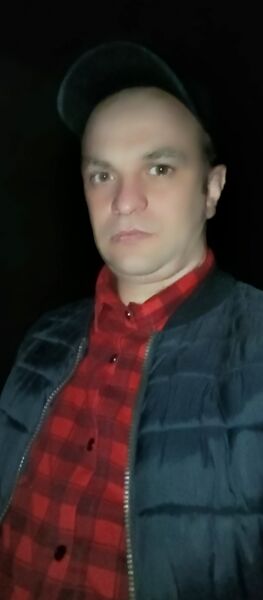  ,   Anton, 35 ,   ,   