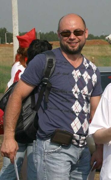  ,   Leon , 53 ,   ,   , c , 