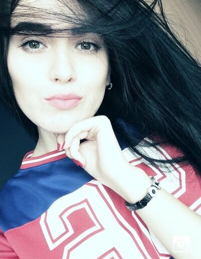  ,   IRISHKA, 32 ,   ,   , c 