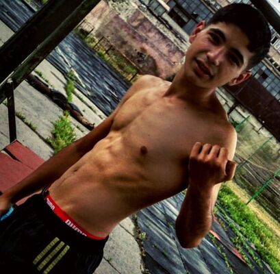  ,   Raf, 26 ,   