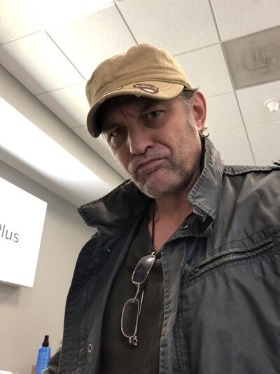  ,   Igor, 49 ,   ,   , c 