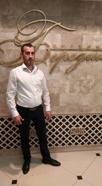  ,   Vadim, 37 ,   ,   