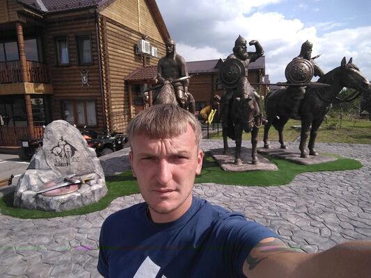  ,   Leonid, 40 ,   ,   
