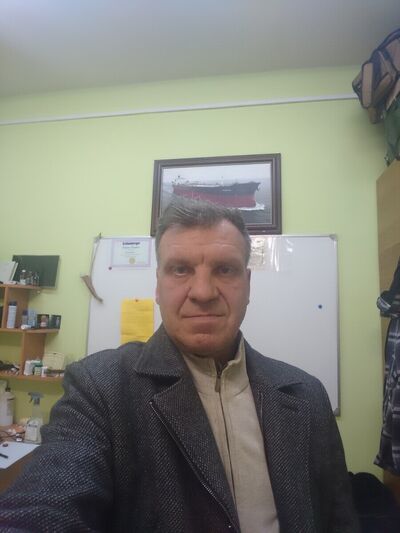  ,   Sergey, 52 ,   ,   , c , 