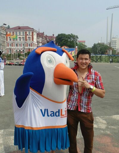  ,   Mansurbek, 32 ,   