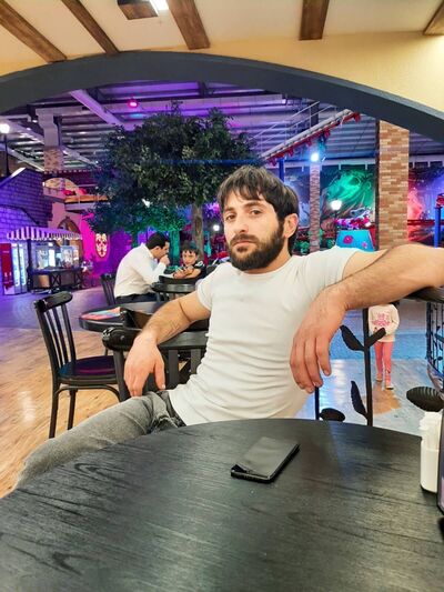  ,   Garik, 33 ,   ,   