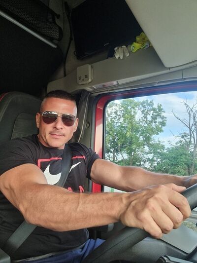  -,   , 42 ,   ,   