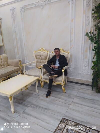  ,   Axrorxon, 33 ,   ,   