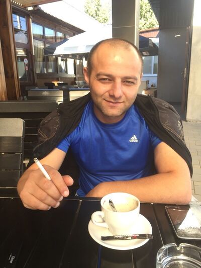  ,   Armen, 39 ,   ,   , c 