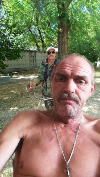  ,   Andrey, 56 ,   c 