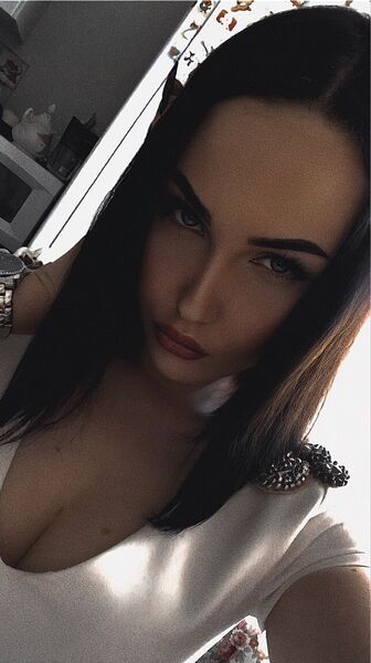  ,   Anya, 26 ,   ,   