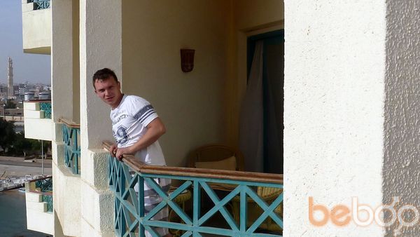  ,   Nicolas, 34 ,   