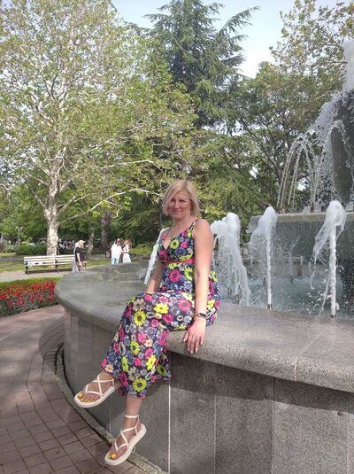  ,   Vik, 49 ,   ,   , c 