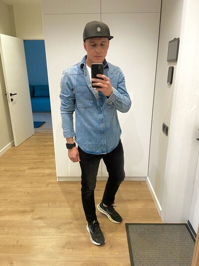  ,   Ievgen, 38 ,   ,   