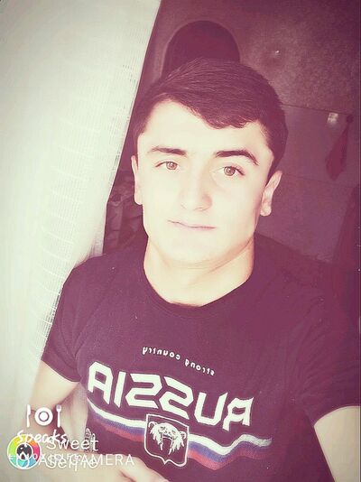  ,   Misha, 25 ,  