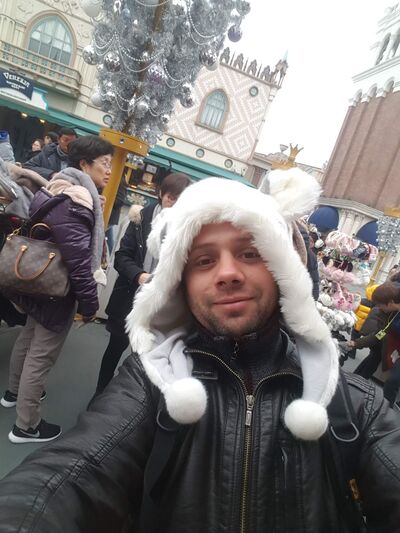  ,   Denis, 40 ,   ,   