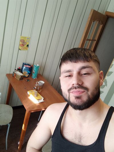  ,   Axmet, 24 ,   ,   