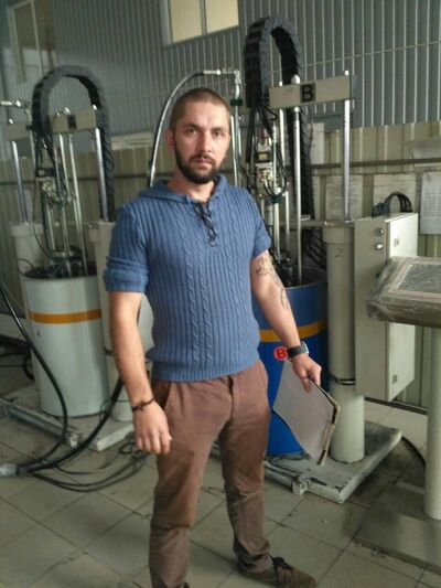  ,   Pavel, 36 ,   ,   , c 