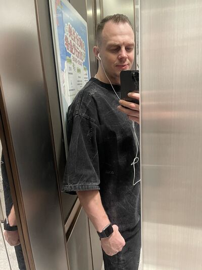 ,   Pavel, 33 ,   ,   , c 