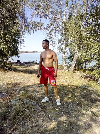  ,   Alex, 36 ,   ,   , c , 