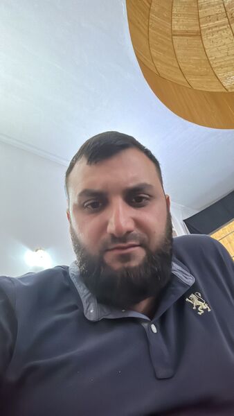  ,   Emil, 32 ,   ,   