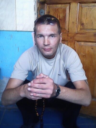  ,   Sergey, 48 ,   ,   