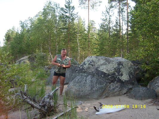 ,   Viktor, 67 ,     , c 