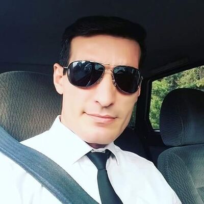  ,   Vaqif aktyor, 46 ,   ,   , c 