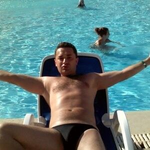  ,   Roman, 40 ,   