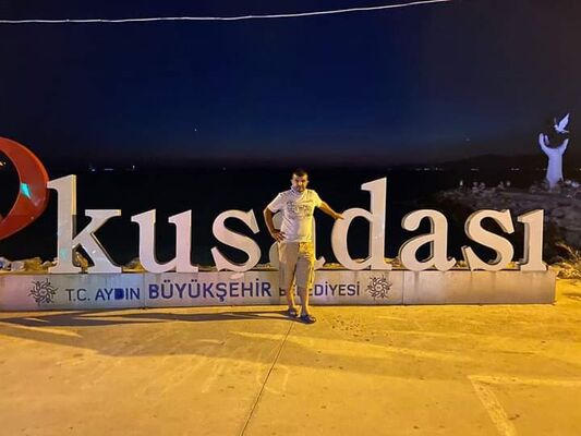  ,   Ali, 45 ,   ,   