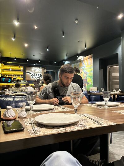  --,   Murad, 29 ,   ,   , c 