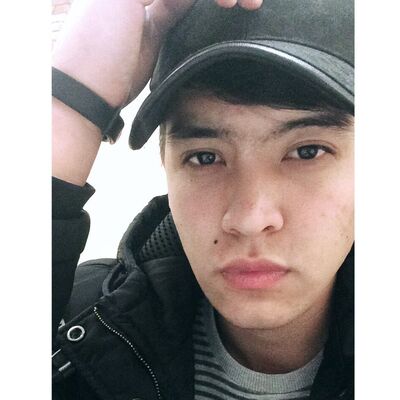  ,   Ernar, 28 ,   