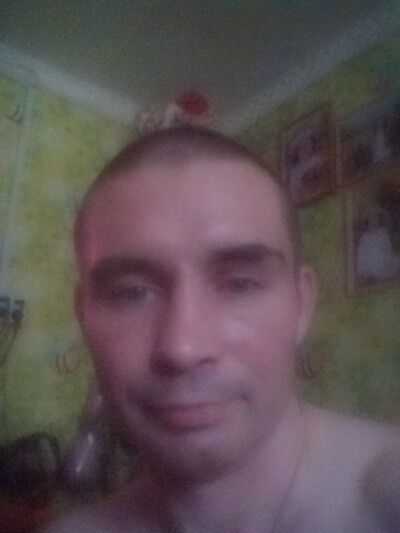  ,   Sergey, 45 ,   