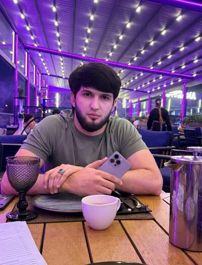  ,   Daniel, 24 ,   c 