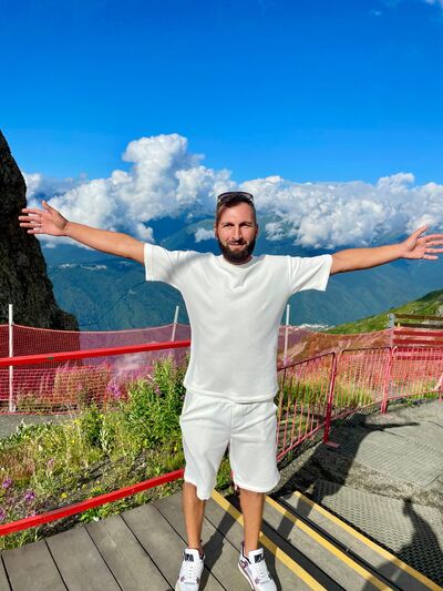  Frankfurt am Main,   Mesrop, 34 ,   ,   